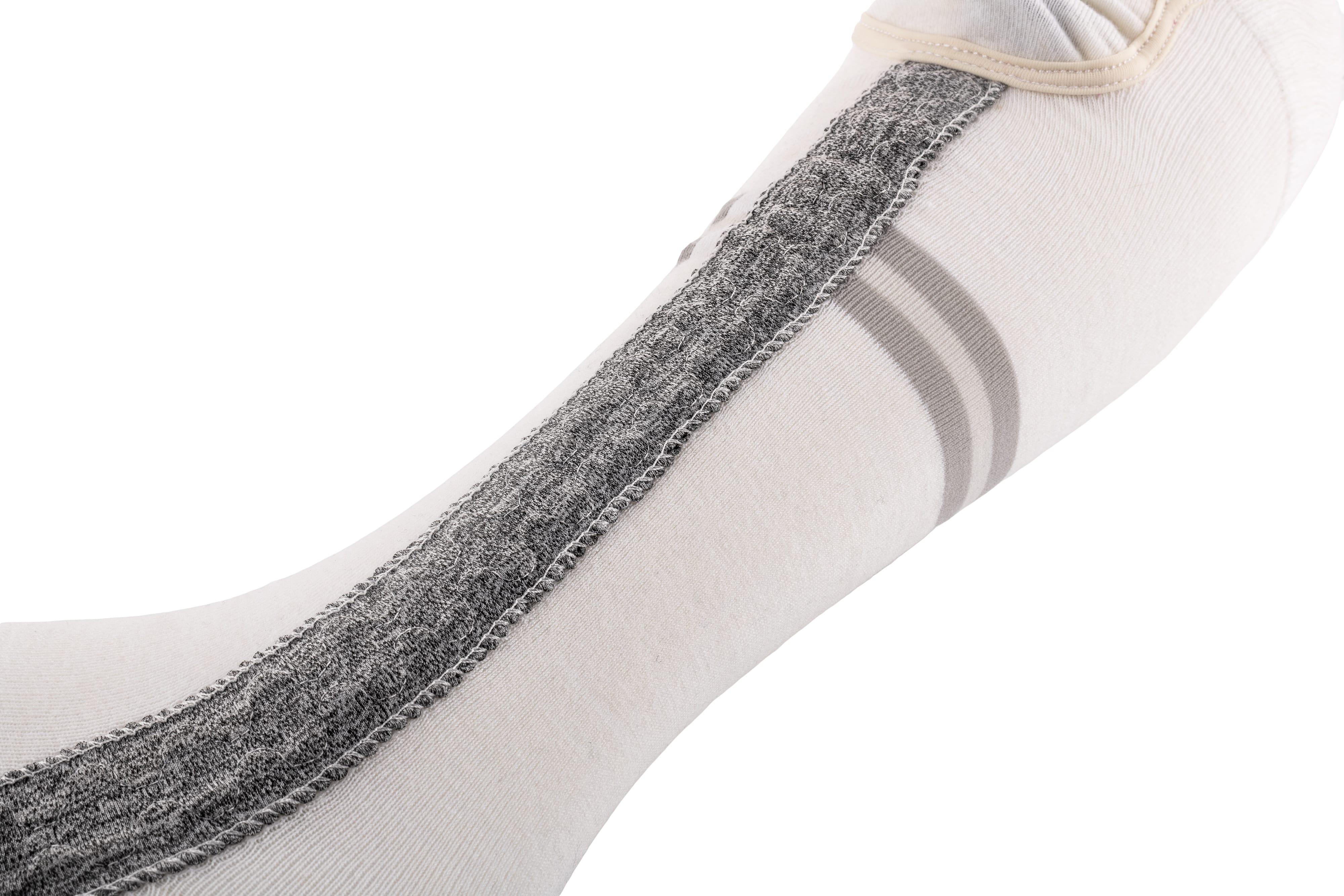 Calze Riscaldate - Aerowhite | Edizione Sport Invernali - USB-C | Sottili e Resistenti